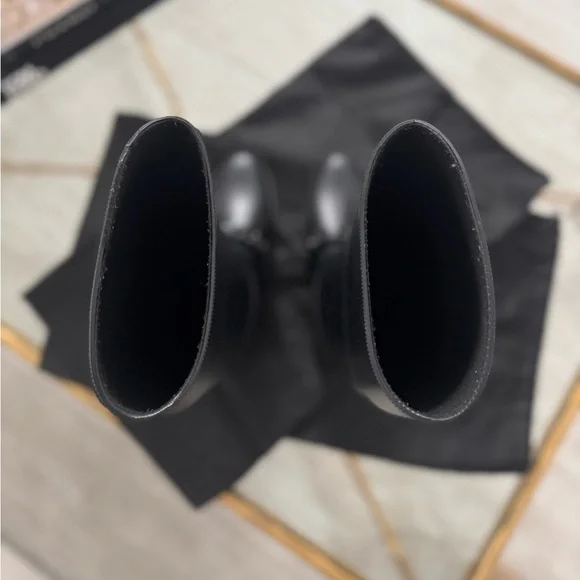 Givenchy Eva Chain Rubber Rain boots size 37 - Picture 5 of 14